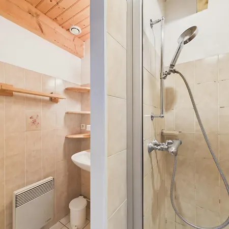 Holiday home A Pied, Maison Avec Jardin Pour 4 Saint-Hilaire-de-Riez